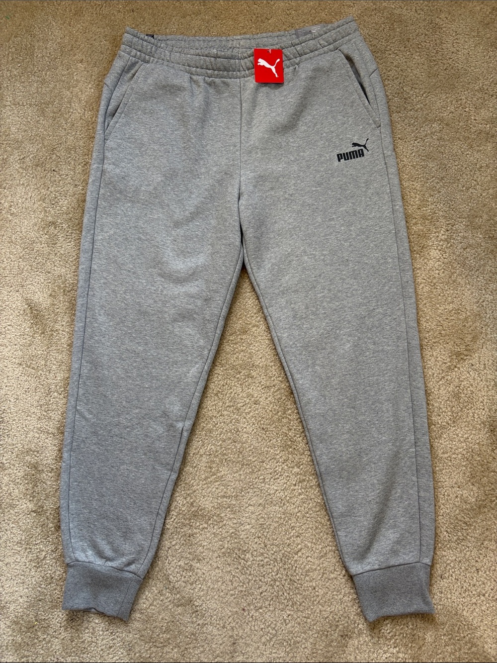 Puma Men’s Essential Fleece Light Gray Heather Jogger Sweatpants NWT